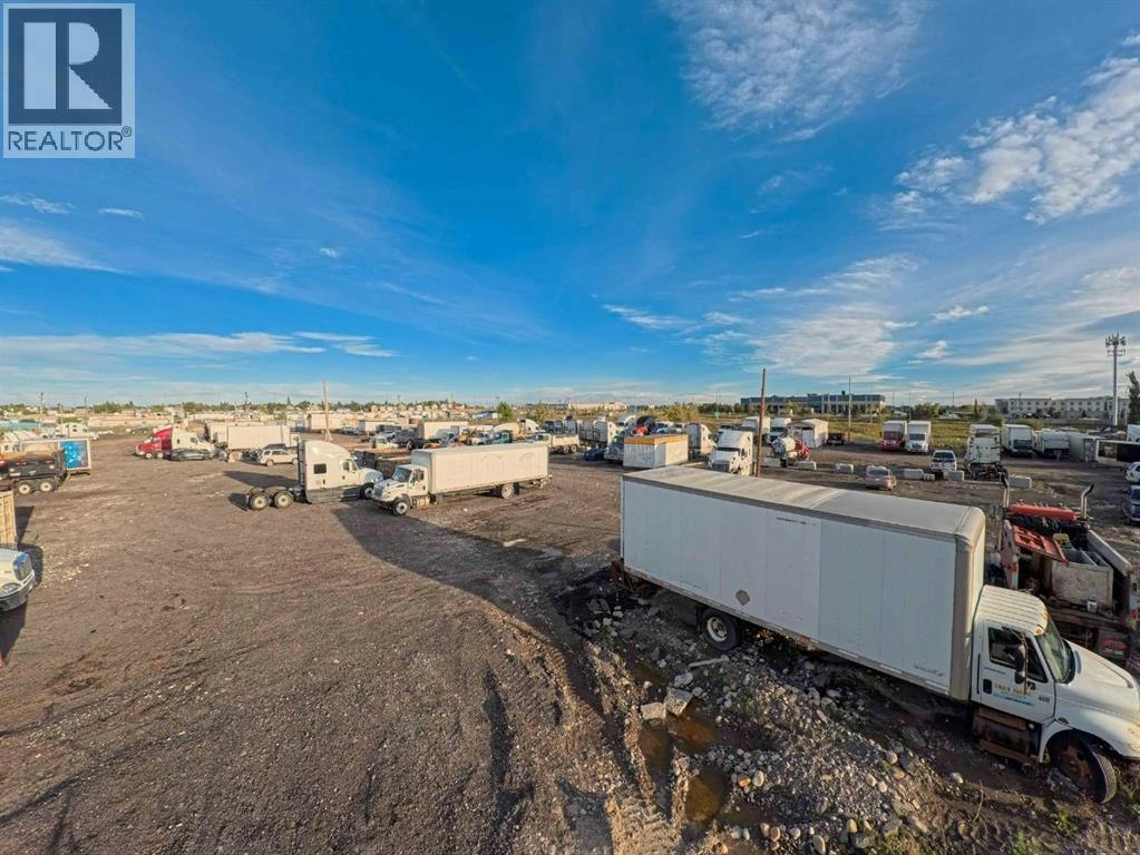 6915 40 Street NE, Calgary, AB, T3J 4H2 - 17