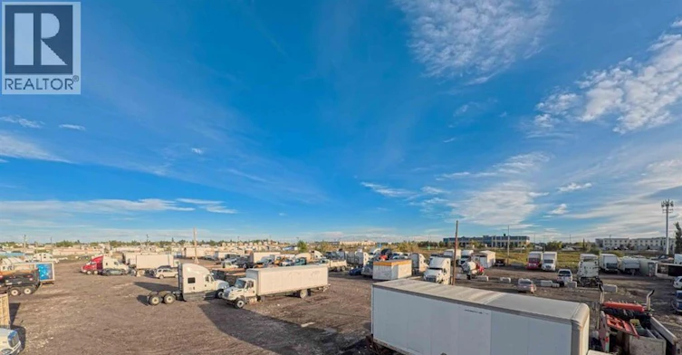 6915 40 Street NE, Calgary, AB, T3J 4H2 - 17