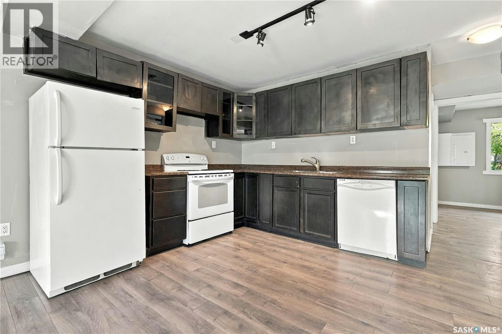 916 Athol Street, Regina, SK, S4T 3B7