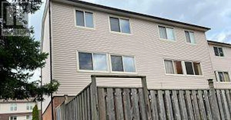11 Yellow Birch Way, Toronto, ON, M2H 2S9 - 12
