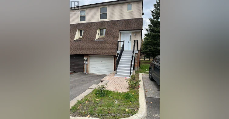 11 Yellow Birch Way, Toronto, ON, M2H 2S9