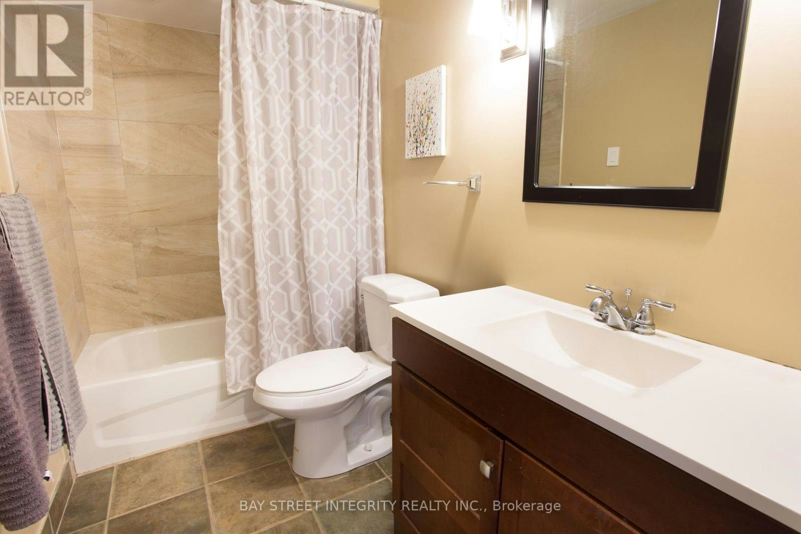 103 Rose Branch Drive, Richmond Hill, ON, L4S 1J5 - 9