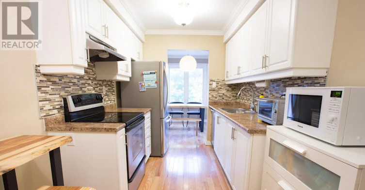 103 Rose Branch Drive, Richmond Hill, ON, L4S 1J5 - 4