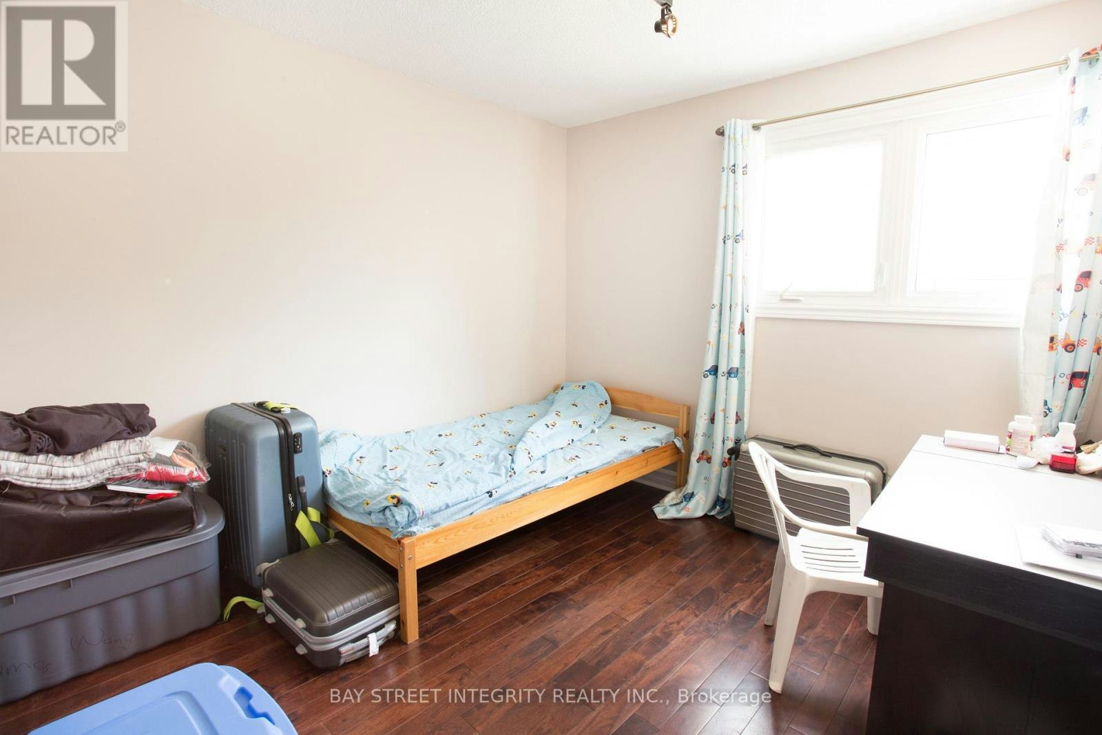 860 Messenger Meadow Drive, Mississauga, ON, L5C 3T2 - 11