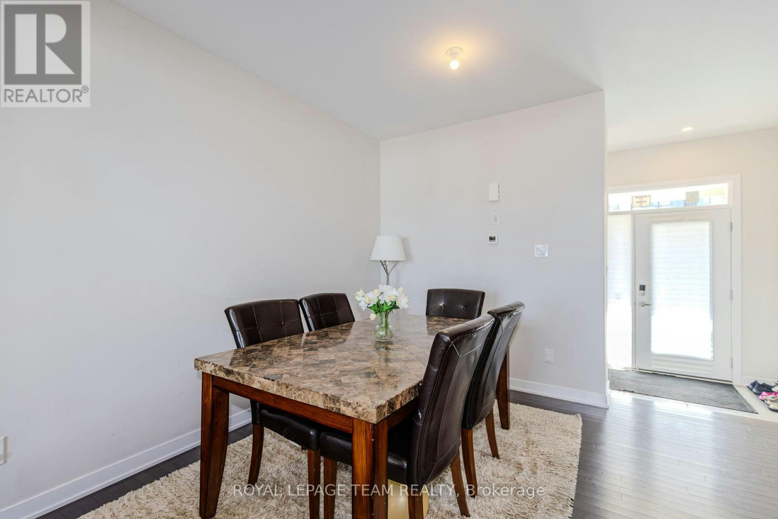 108 Beebalm Crescent, Manotick, ON, K2J 7G5 - 7