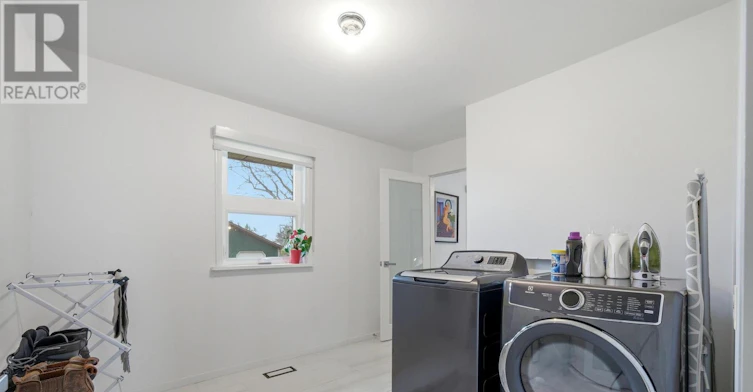 425 Bloomfield Main Street, Prince Edward County, ON, K0K 1G0 - 15