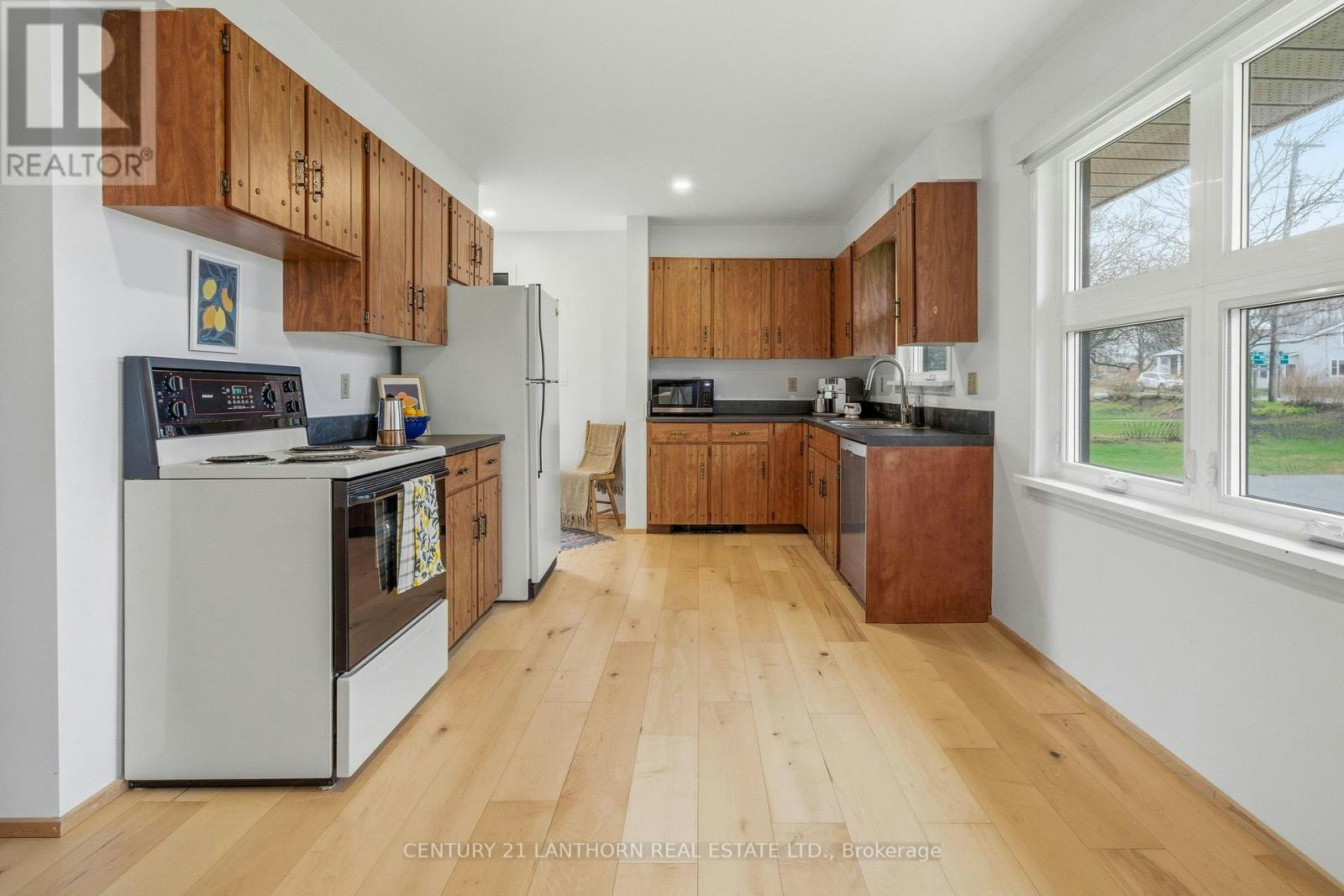 425 Bloomfield Main Street, Prince Edward County, ON, K0K 1G0 - 11