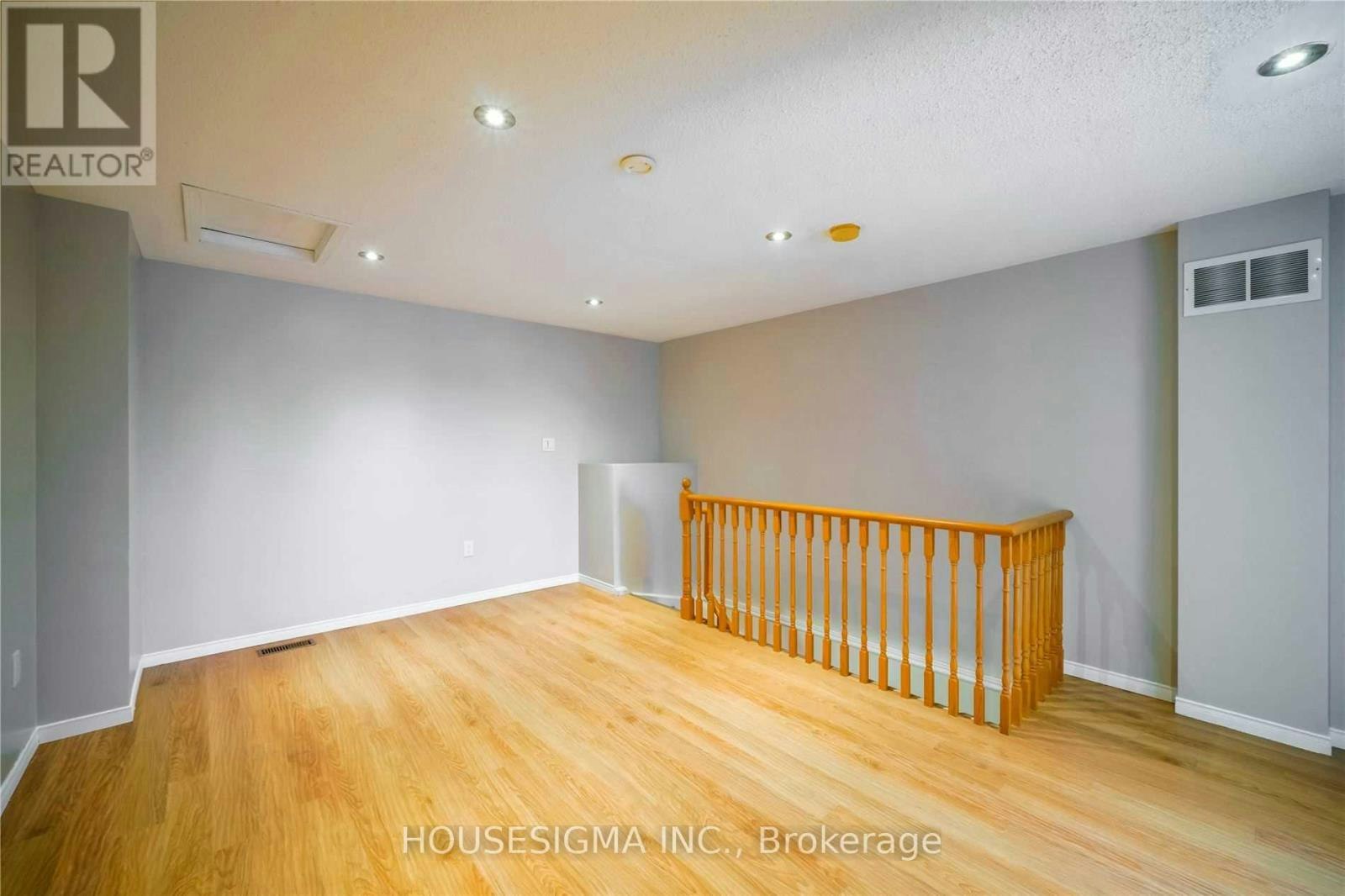 21-80 Strathaven Drive, Mississauga, ON, L5R 3V9 - 26