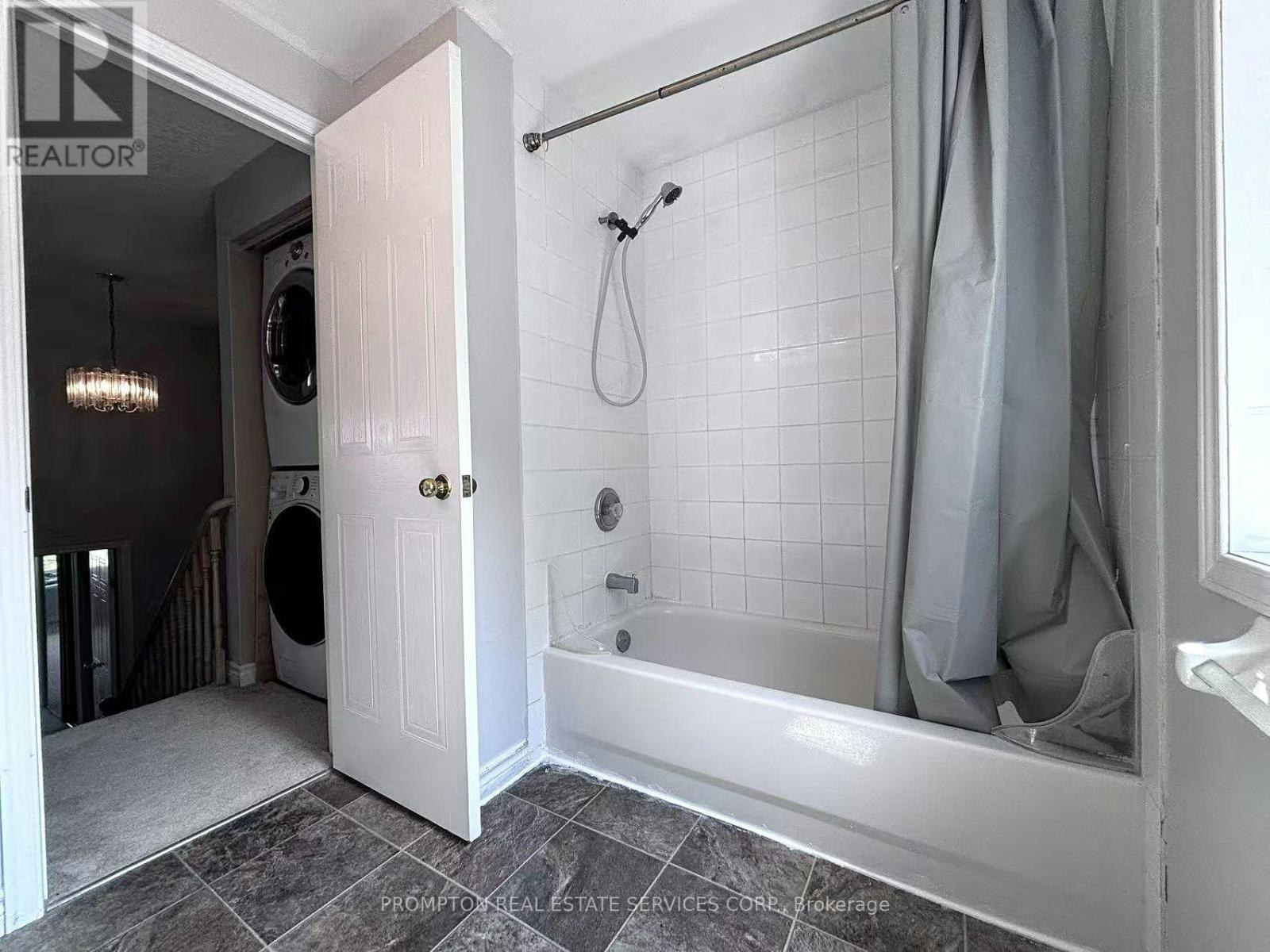 487 Laurel Gate Drive, Waterloo, ON, N2T 2R9 - 11