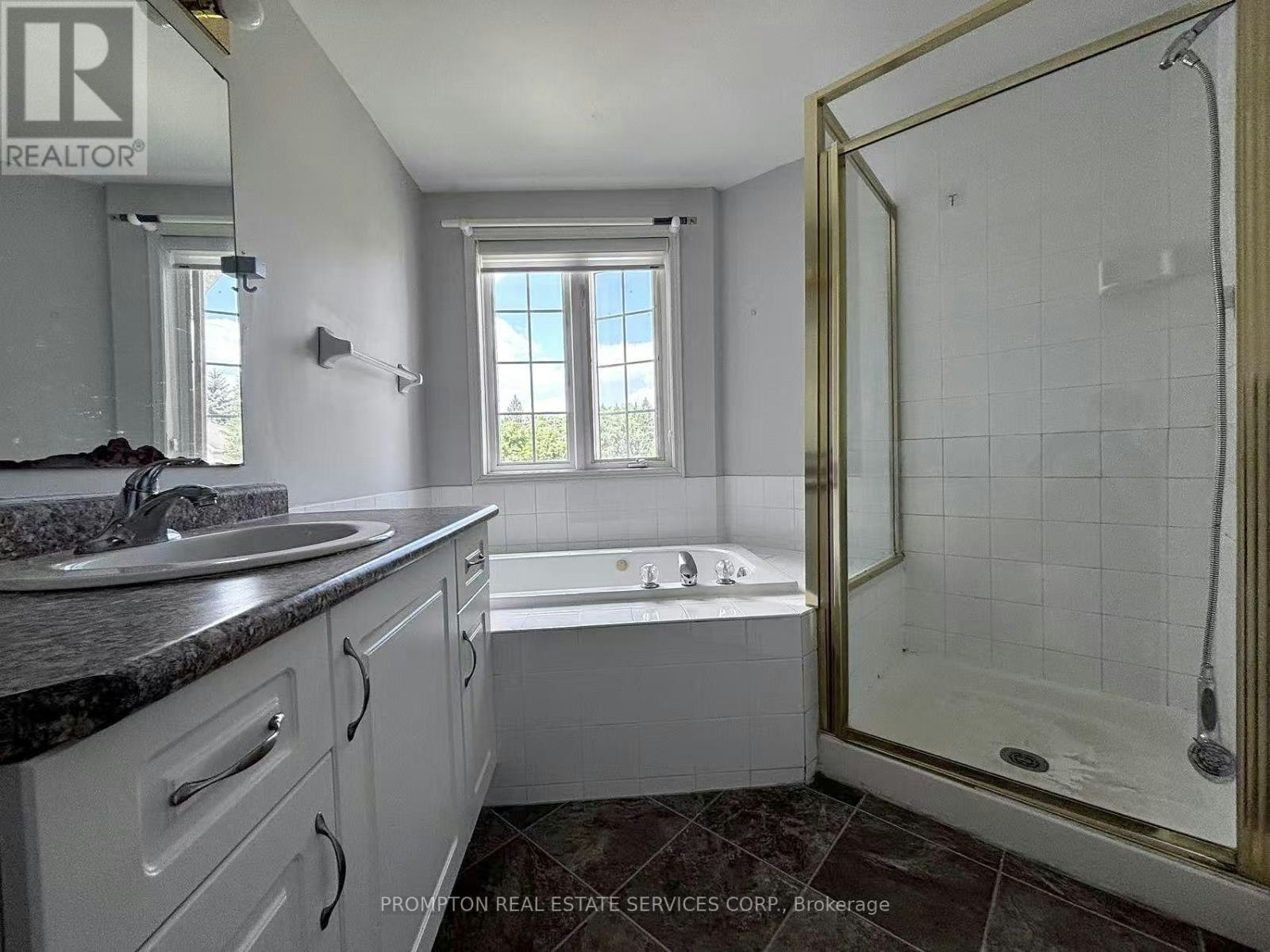 487 Laurel Gate Drive, Waterloo, ON, N2T 2R9 - 13