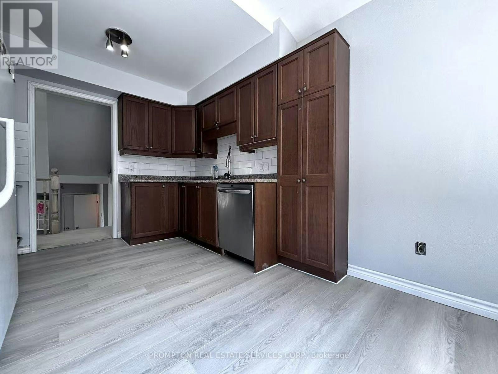 487 Laurel Gate Drive, Waterloo, ON, N2T 2R9 - 5