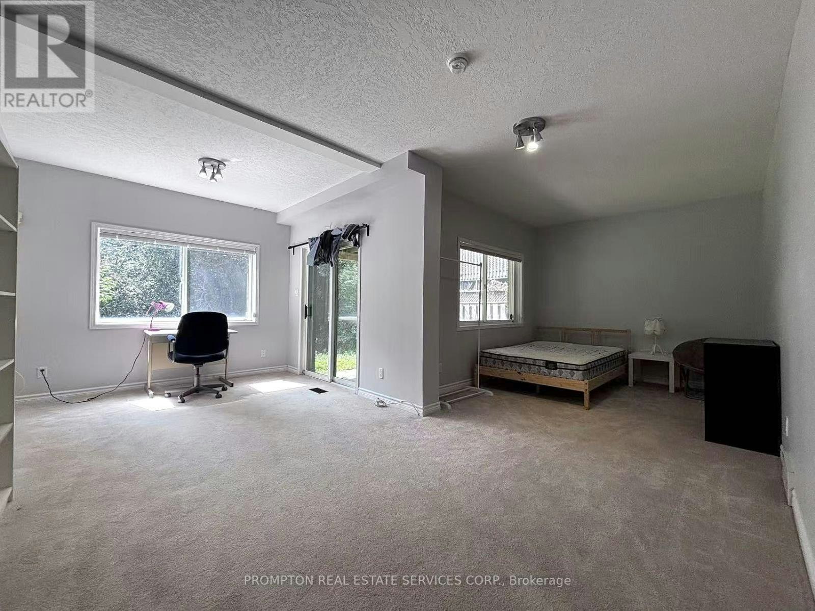487 Laurel Gate Drive, Waterloo, ON, N2T 2R9 - 14
