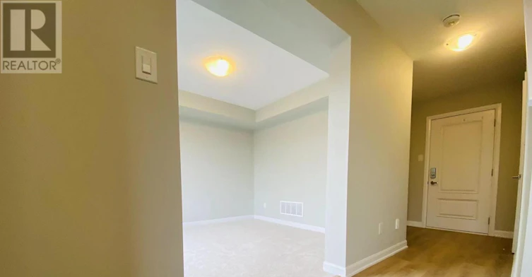 1075 Speedvale Court, Ottawa, ON, K2T 0P6 - 3