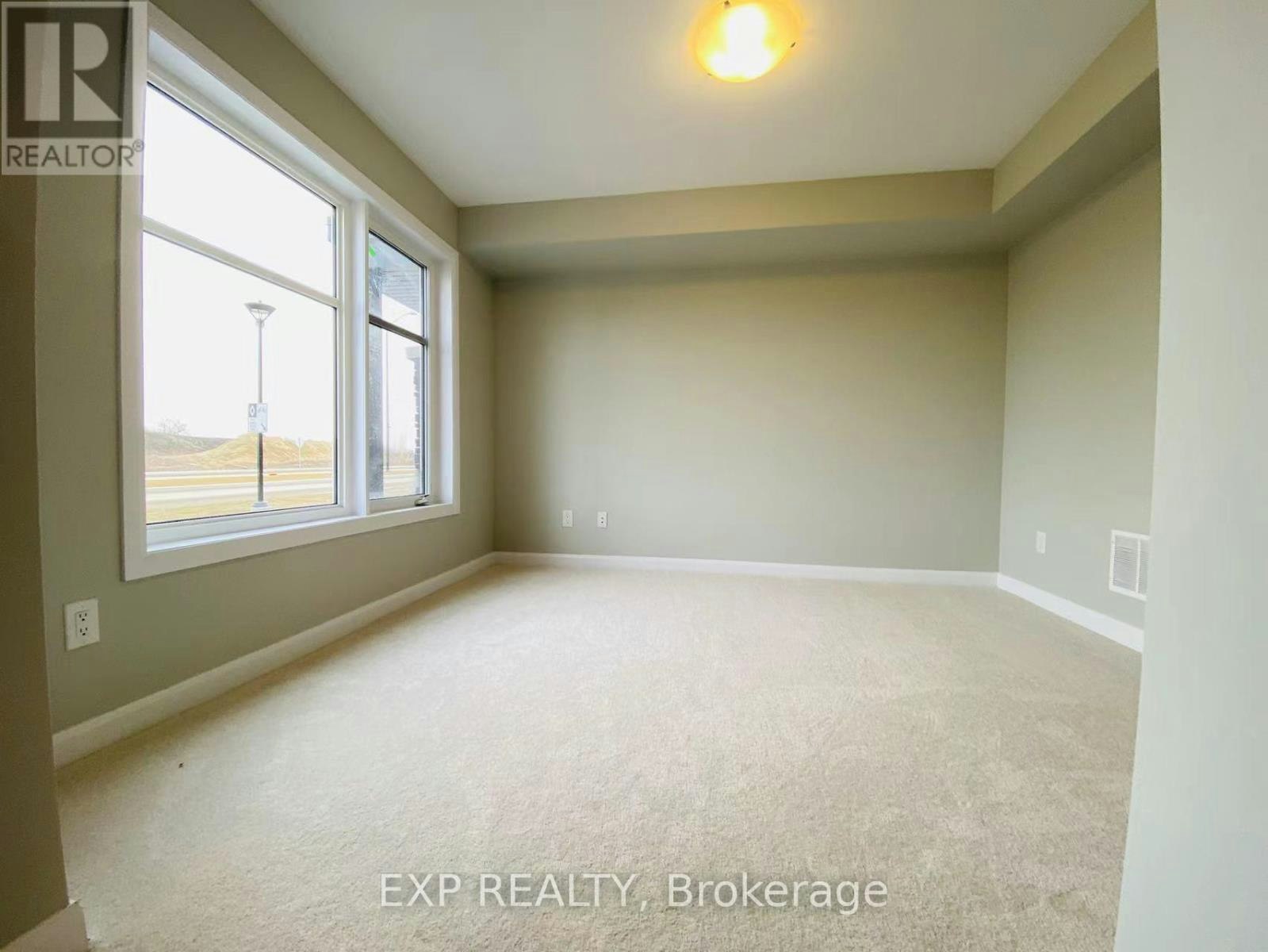 1075 Speedvale Court, Ottawa, ON, K2T 0P6 - 4