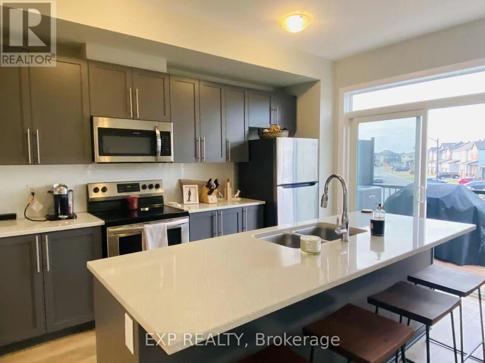1075 Speedvale Court, Ottawa, ON, K2T 0P6 - 10