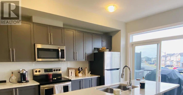 1075 Speedvale Court, Ottawa, ON, K2T 0P6 - 10
