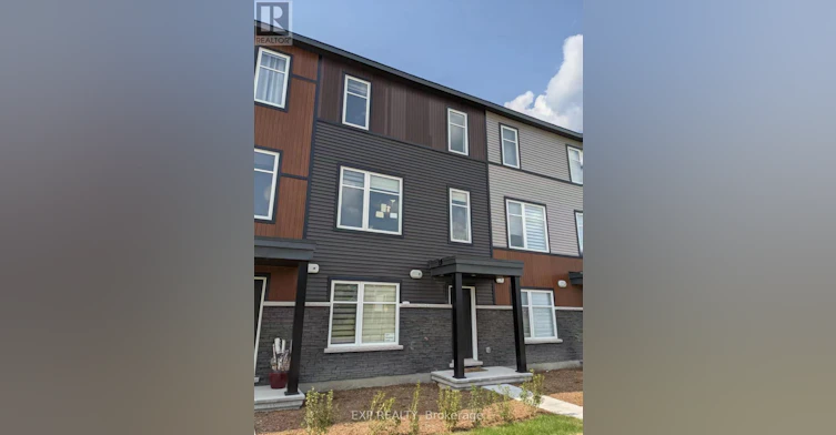 1075 Speedvale Court, Ottawa, ON, K2T 0P6