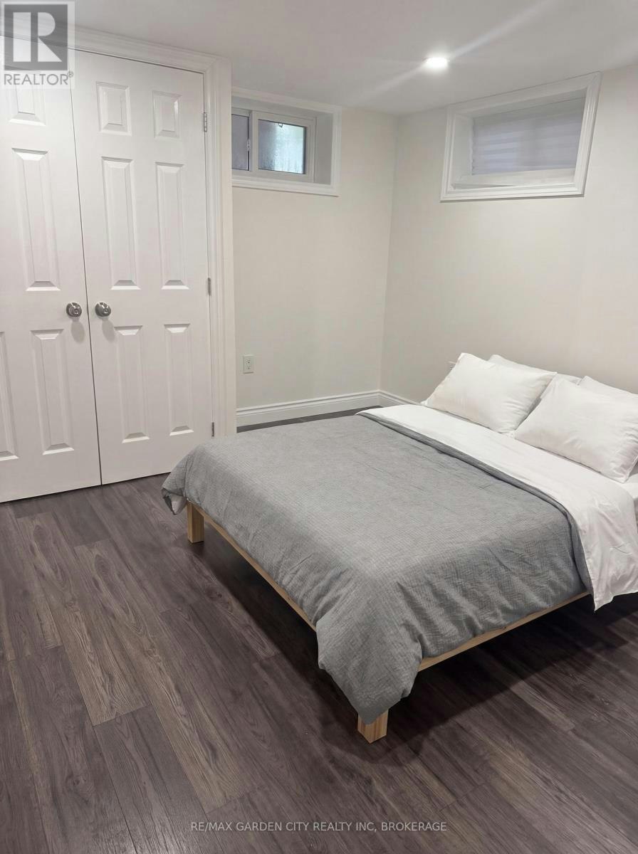 11 Macbeth Boulevard, St. Catharines, ON, L2T 2M1 - 10