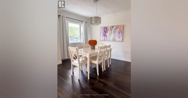 11 Macbeth Boulevard, St. Catharines, ON, L2T 2M1 - 4