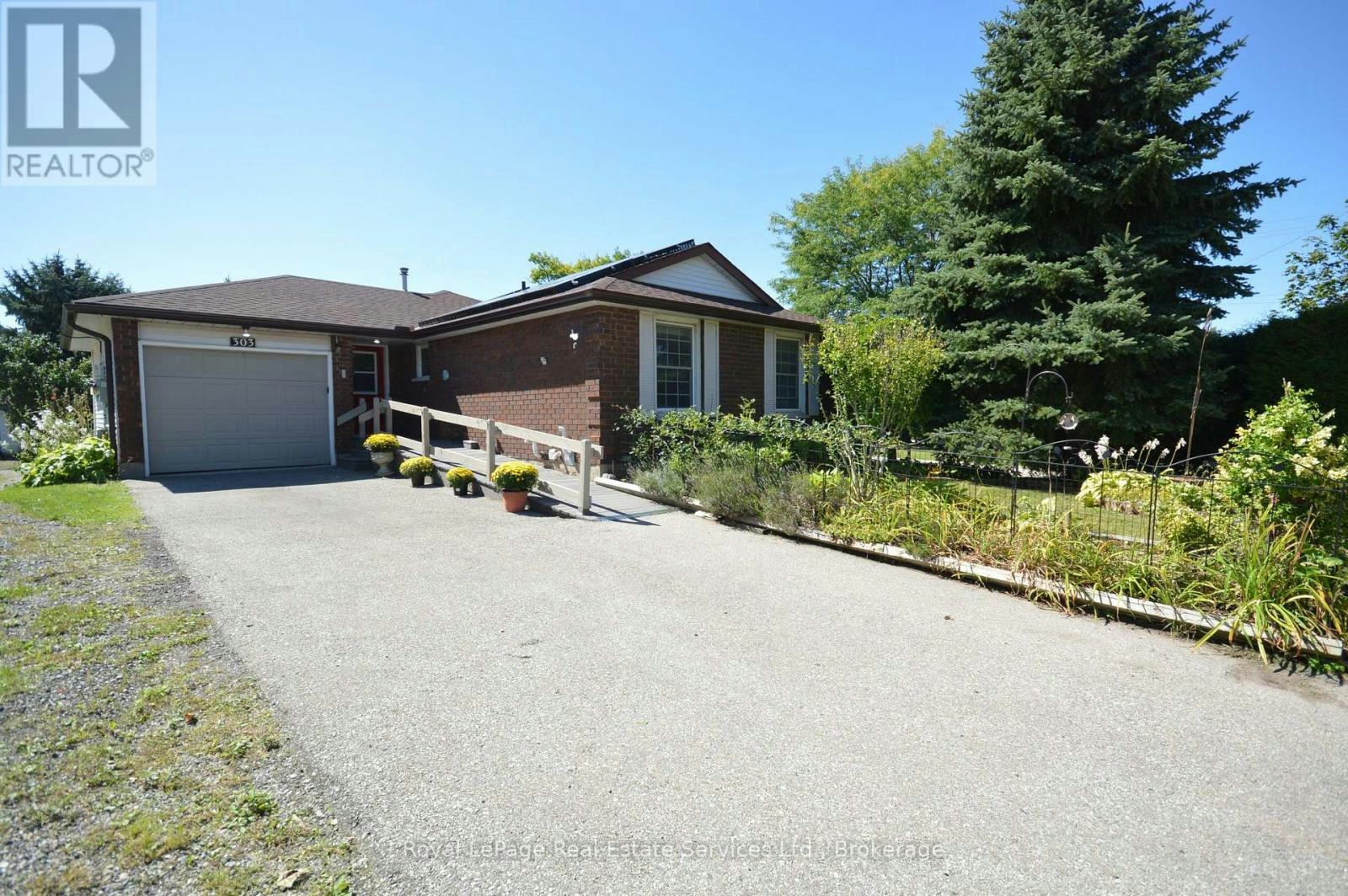 303 Grand Ridge Drive, Cambridge, ON, N1S 4W9