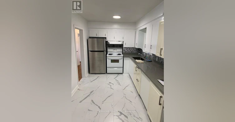 MAIN FLOOR-224 Finch Avenue E, Toronto, ON, M2N 4R9