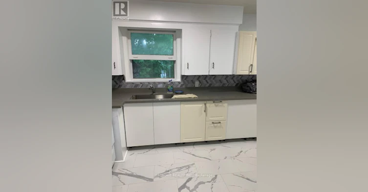 MAIN FLOOR-224 Finch Avenue E, Toronto, ON, M2N 4R9 - 10