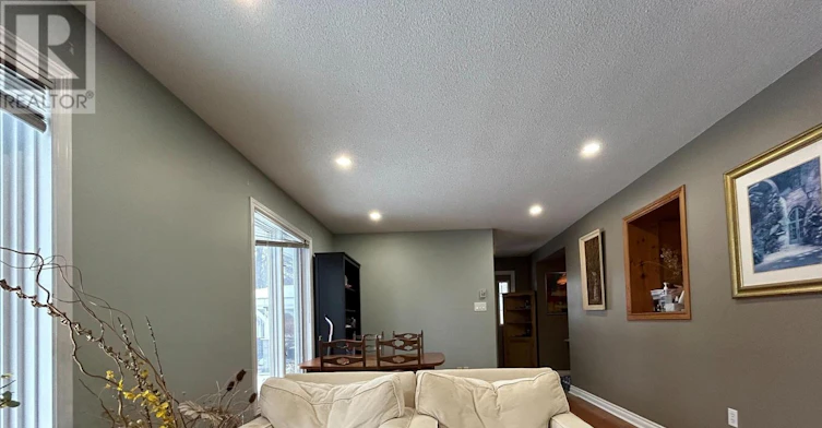 FLOOR-ONE 110 Bedroom Main Robinson St Street, Markham, ON, L3P 1P1 - 4