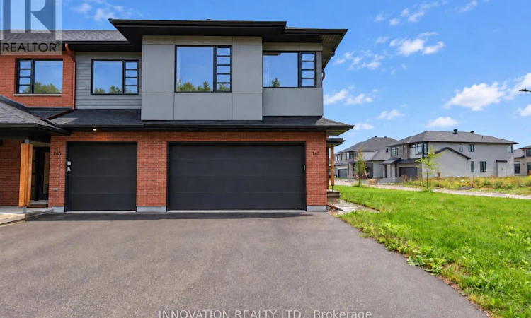747 Acai Way