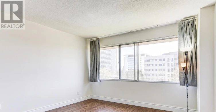 708-10 Sunny Glenway, Toronto, ON, M3C 2Z3 - 21