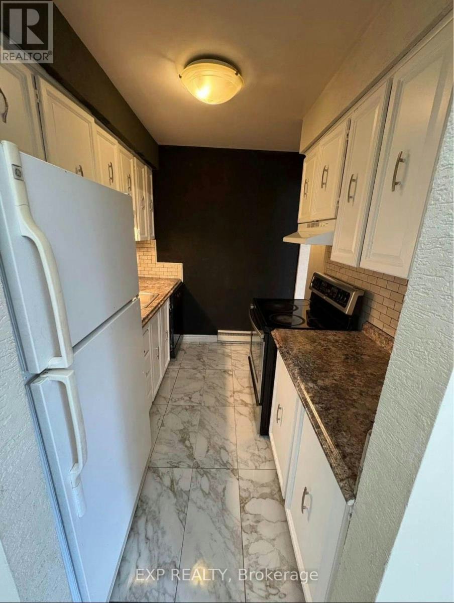 C-24 Arnold Drive, Ottawa, ON, K2H 6V9 - 9