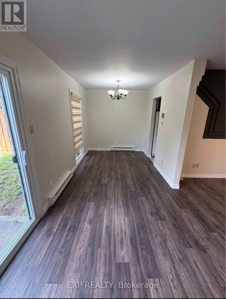C-24 Arnold Drive, Ottawa, ON, K2H 6V9 - 6