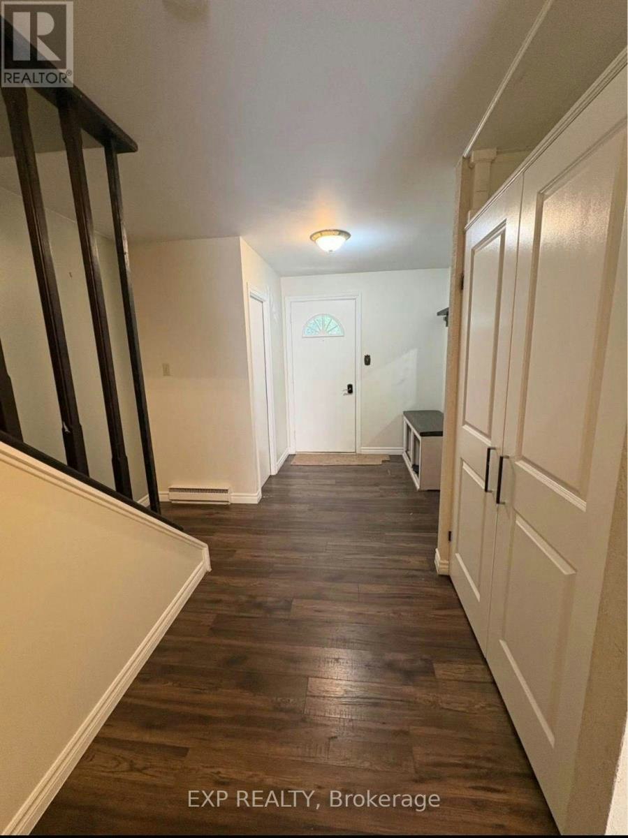 C-24 Arnold Drive, Ottawa, ON, K2H 6V9 - 2