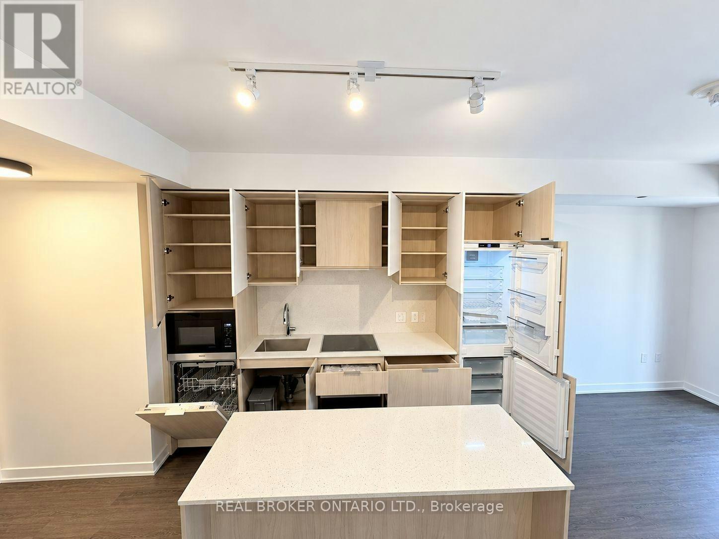 507-123 Portland Street, Toronto, ON, M5V 2N4 - 5