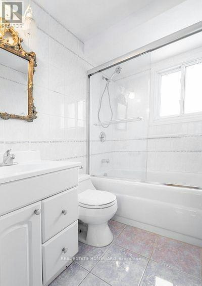 27 Drumern Crescent, Richmond Hill, ON, L4C 5H9 - 29