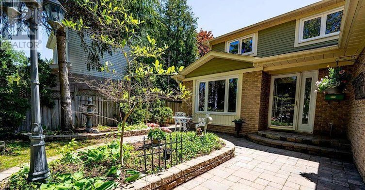 27 Drumern Crescent, Richmond Hill, ON, L4C 5H9 - 3