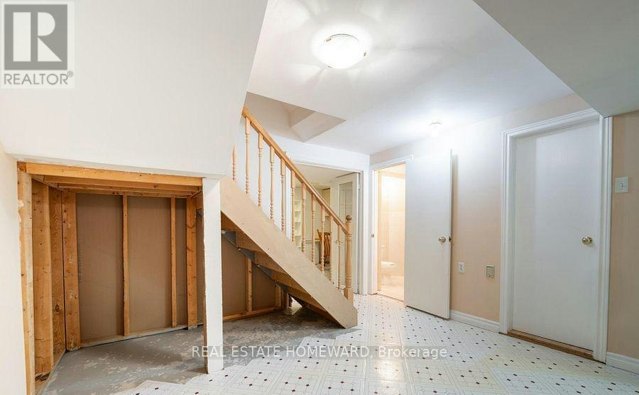 27 Drumern Crescent, Richmond Hill, ON, L4C 5H9 - 41