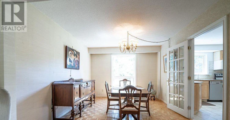 27 Drumern Crescent, Richmond Hill, ON, L4C 5H9 - 6