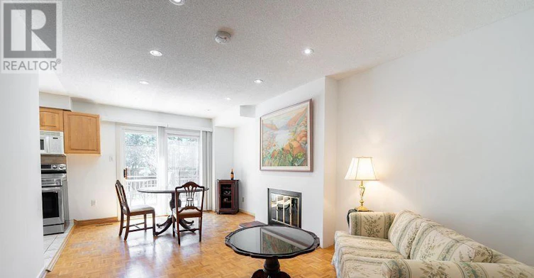 27 Drumern Crescent, Richmond Hill, ON, L4C 5H9 - 14