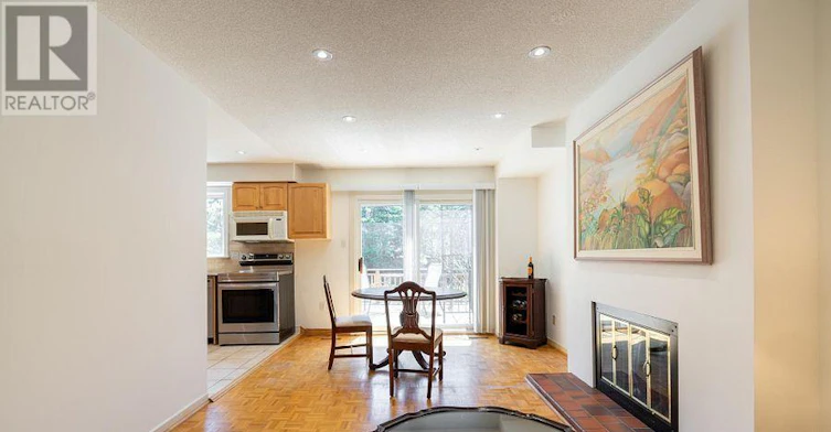27 Drumern Crescent, Richmond Hill, ON, L4C 5H9 - 15