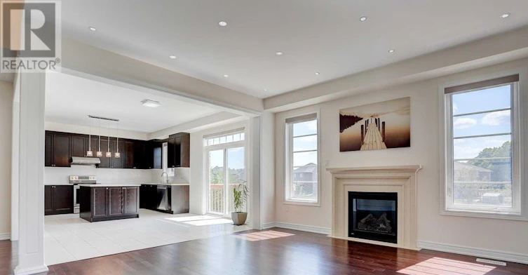 153 Roy Harper Avenue, Aurora, ON, L4G 0V6 - 13