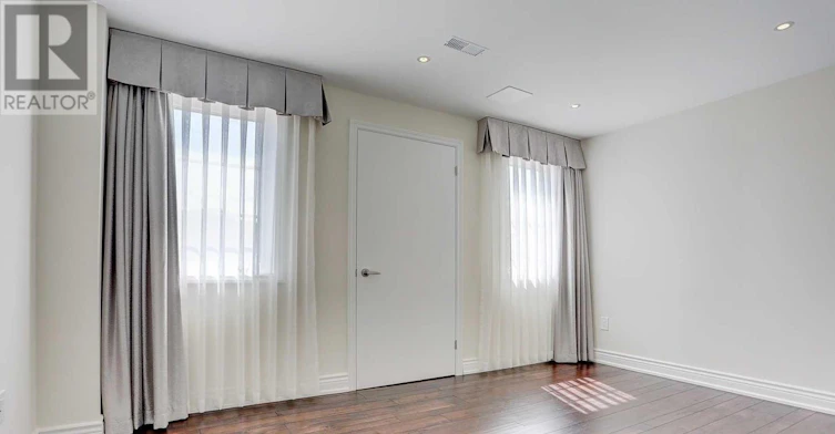 153 Roy Harper Avenue, Aurora, ON, L4G 0V6 - 32