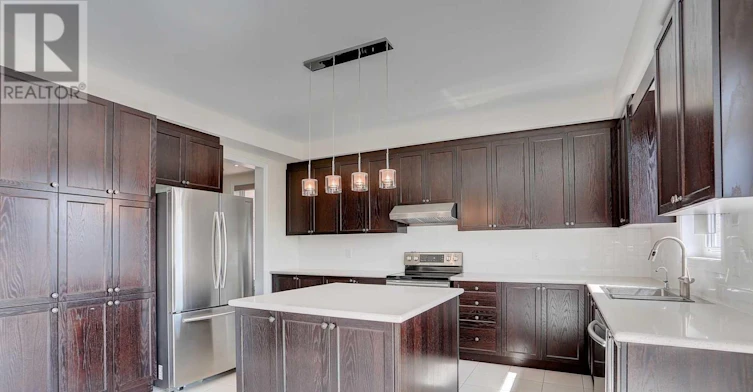 153 Roy Harper Avenue, Aurora, ON, L4G 0V6 - 12