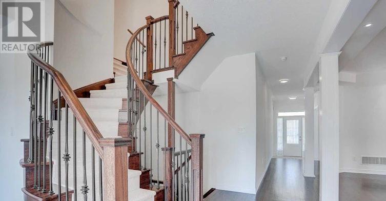 153 Roy Harper Avenue, Aurora, ON, L4G 0V6 - 16