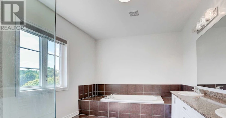 153 Roy Harper Avenue, Aurora, ON, L4G 0V6 - 24