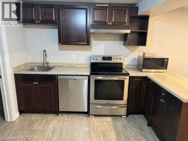 2-113 Cornerbrook Crescent, Waterloo, ON, N2V 1L3 - 3