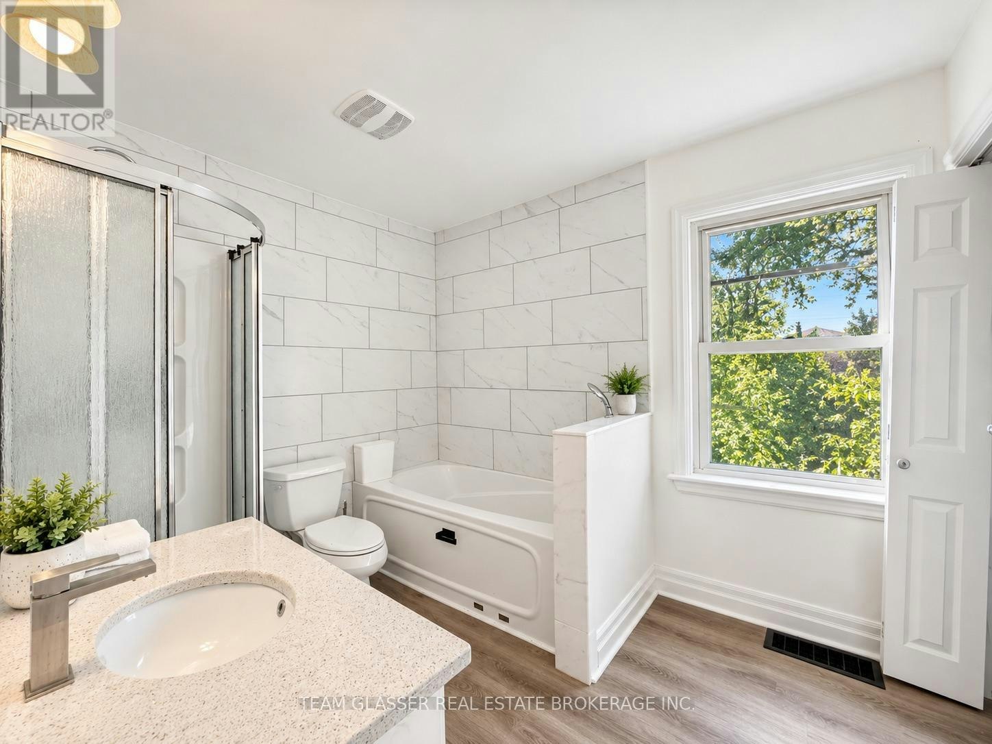 UPPER-723 Strathmeyer Street, London, ON, N5Y 3Z5 - 5