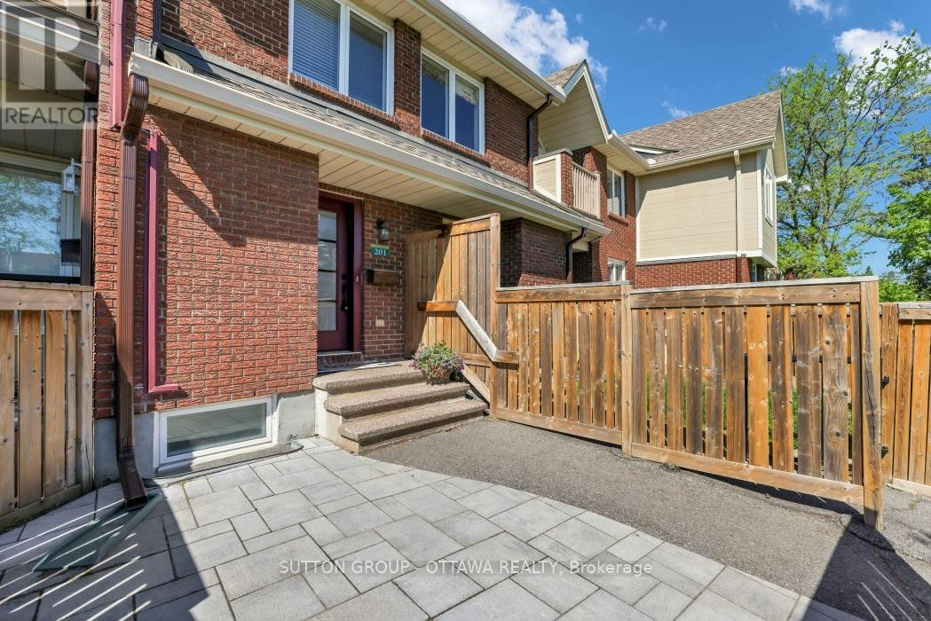 201-1835 Marsala Crescent, Ottawa, ON, K4A 2E5 - 5