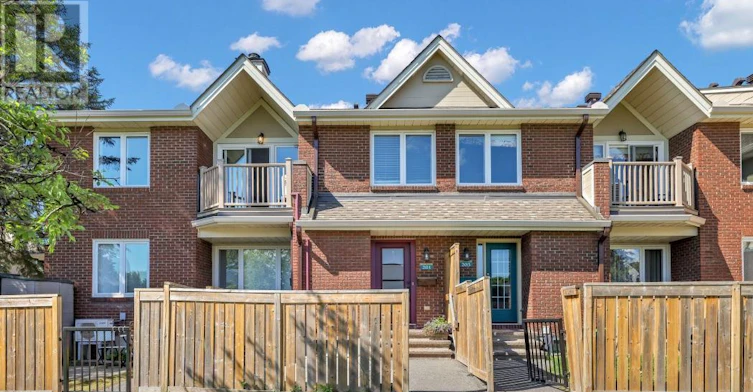 201-1835 Marsala Crescent, Ottawa, ON, K4A 2E5