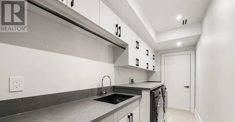 31 Palomino Crescent, Toronto, ON, M2K 1W2 - 44