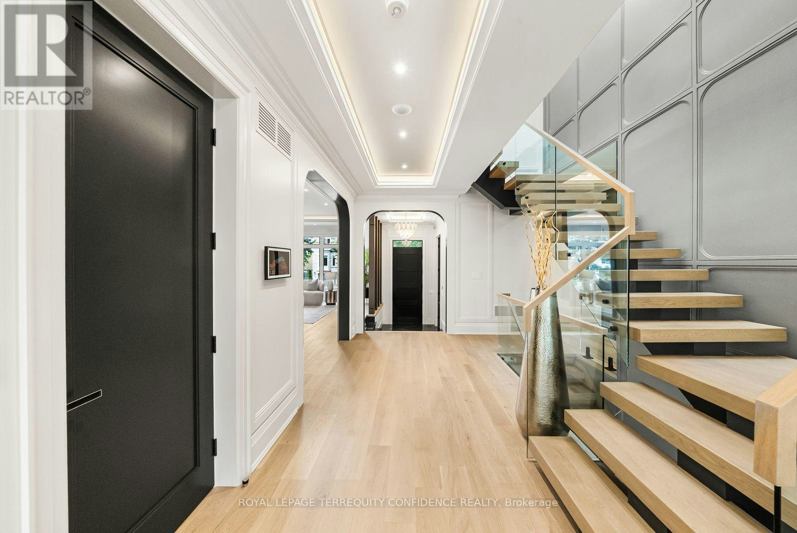 31 Palomino Crescent, Toronto, ON, M2K 1W2 - 23
